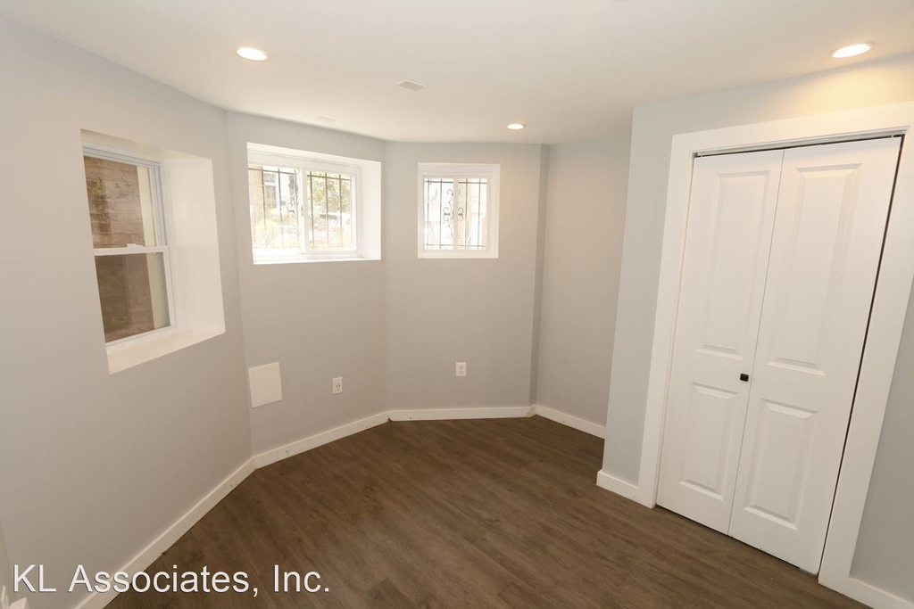 53 U St Nw - Photo 5