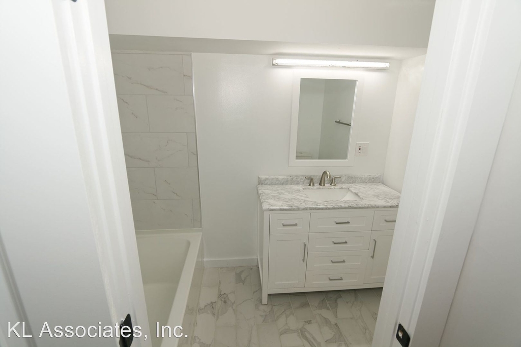 53 U St Nw - Photo 12