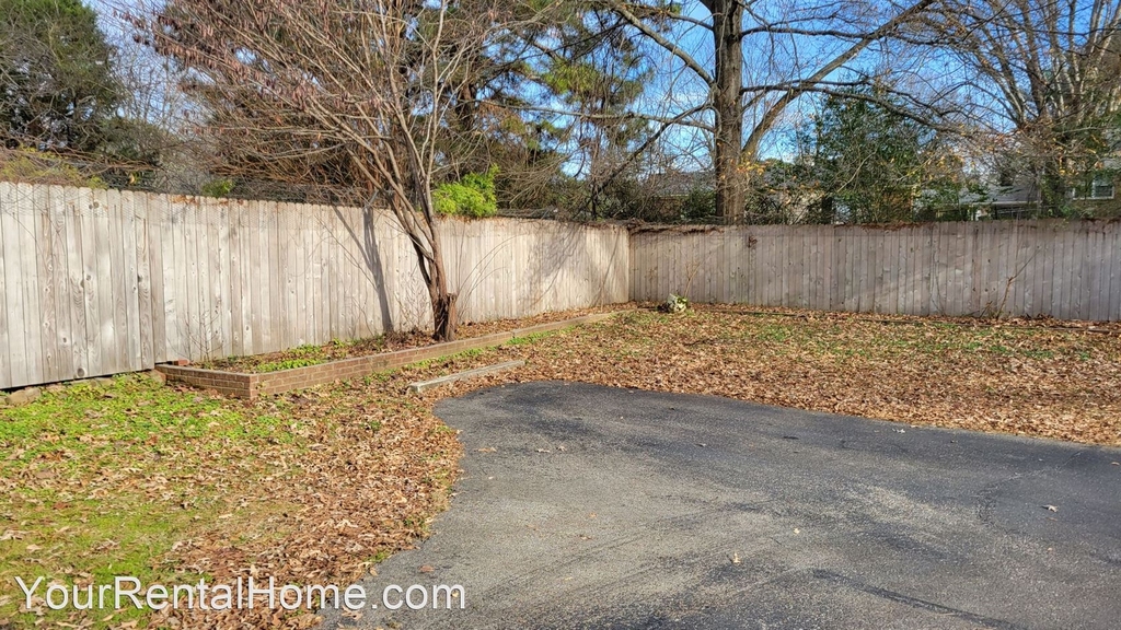 138 Wallace Rd - Photo 13