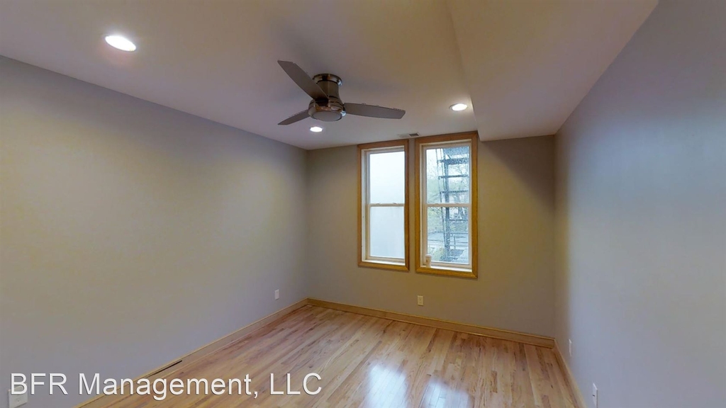 3126 Guilford Ave - Photo 2