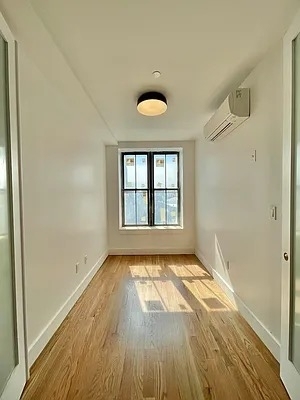 754 Grand Street - Photo 5