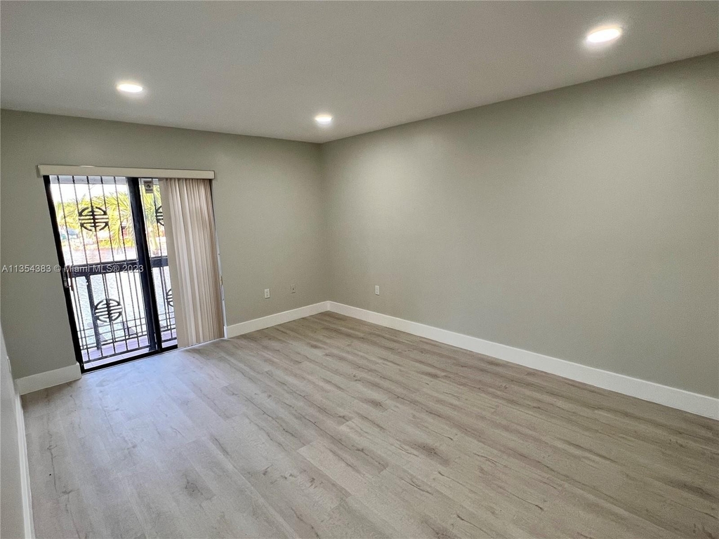 1331 Sw 124th Ct - Photo 12