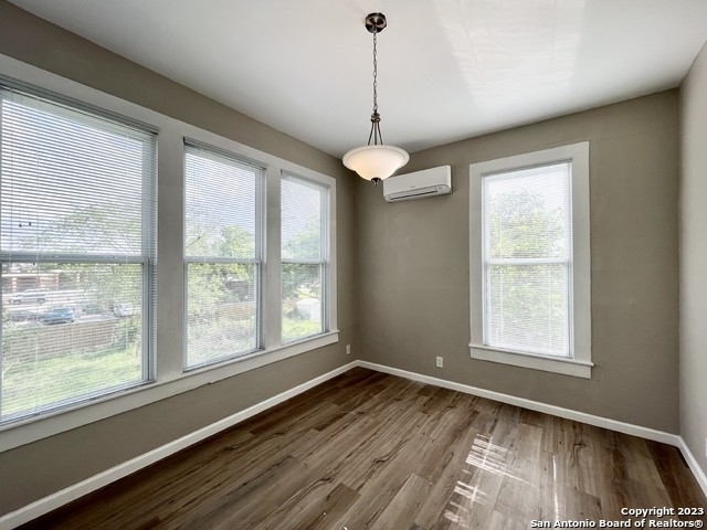 602 W Laurel - Photo 8