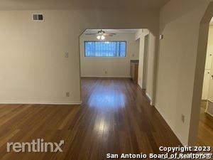 2906 Darwin Dr - Photo 3