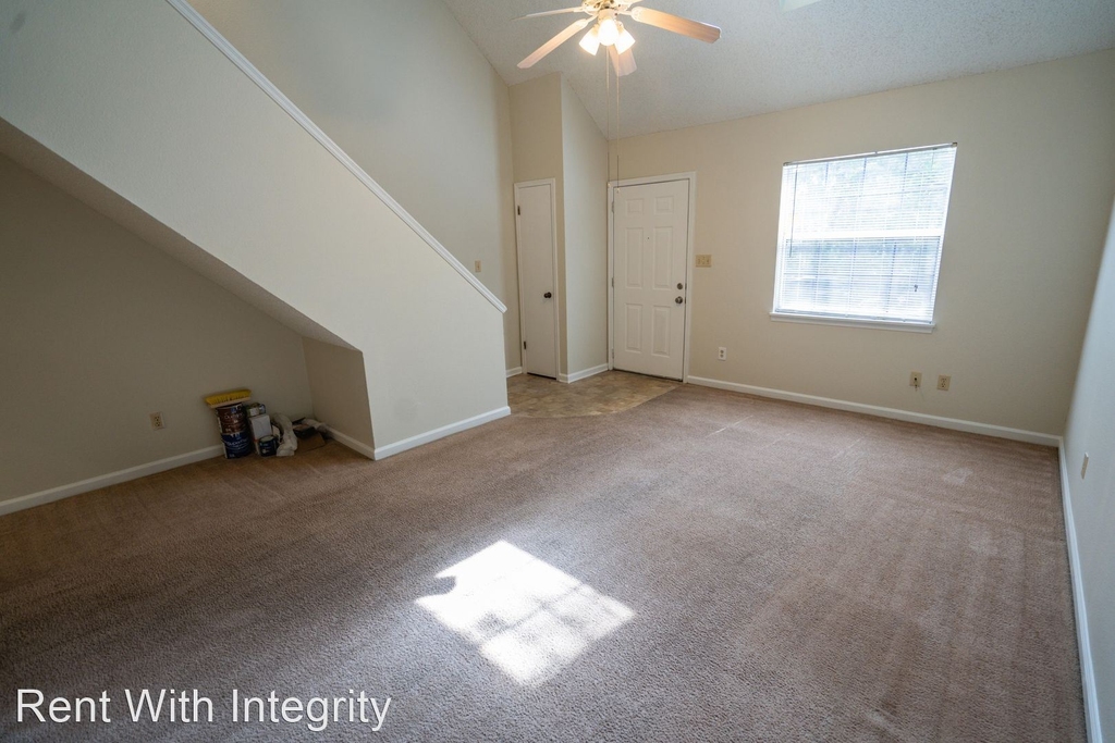 2333 Parrot Lane - Photo 4