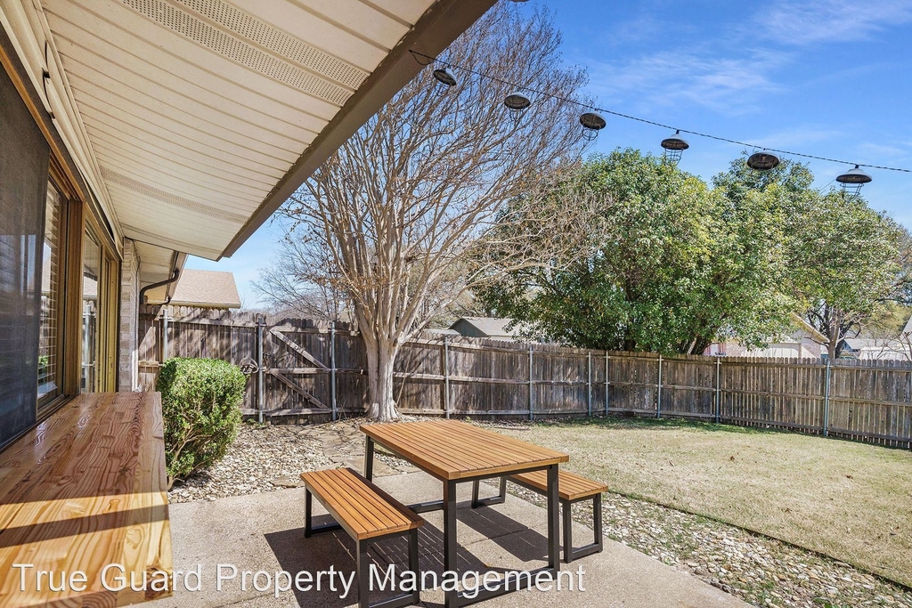 3704 Mckinley Drive - Photo 15