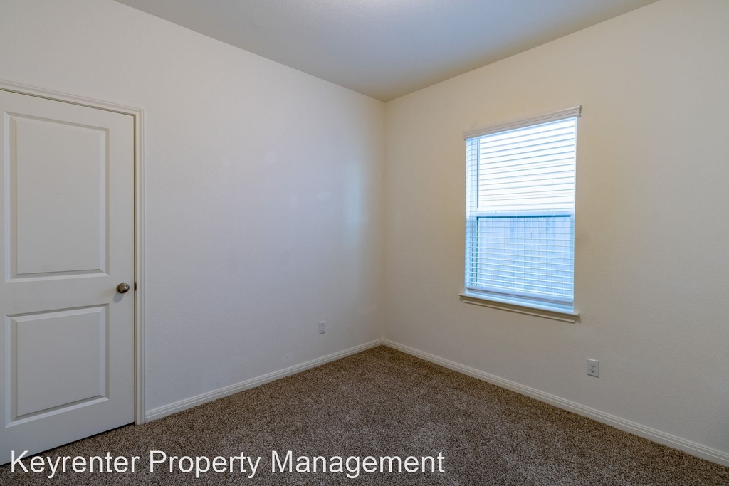 13801 Sherri Berry Way - Photo 19