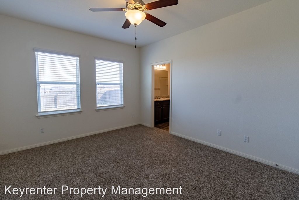 13801 Sherri Berry Way - Photo 11