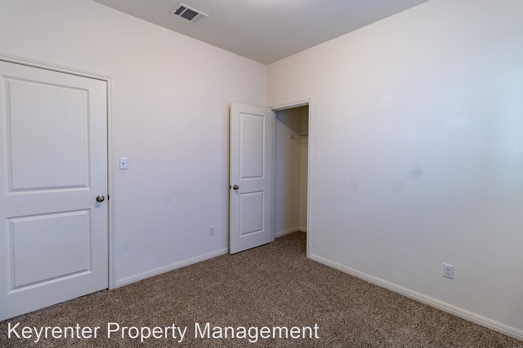 13801 Sherri Berry Way - Photo 16