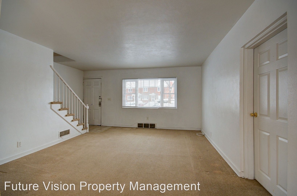 923 N Prairie Ave - Photo 3