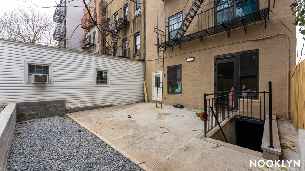 418 Suydam St  brooklyn - Photo 1