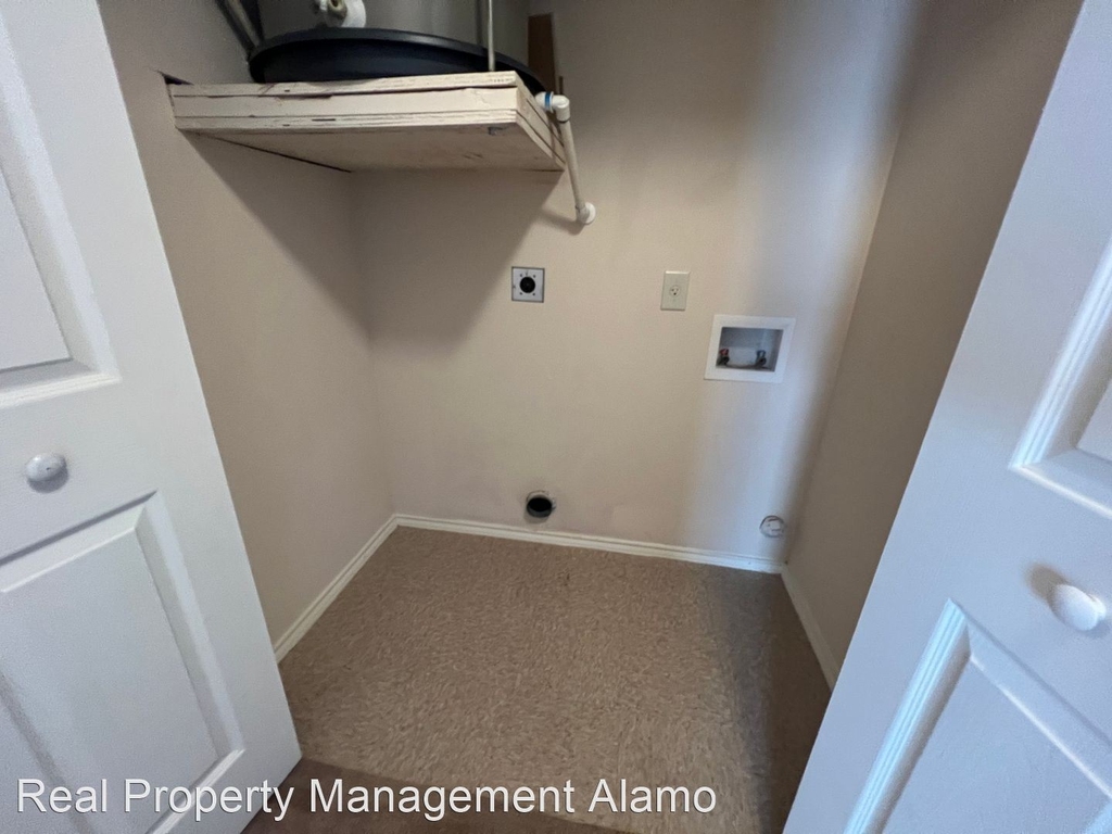 810 Station Street - Photo 11