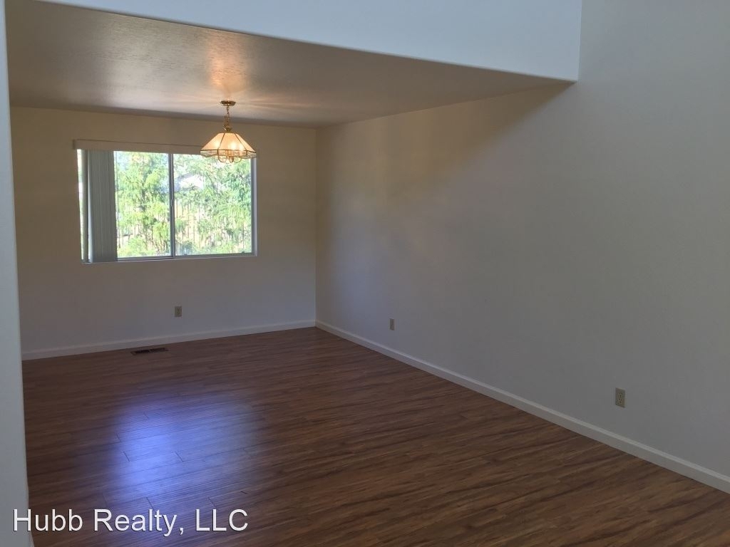 6769 Alicante Court - Photo 2