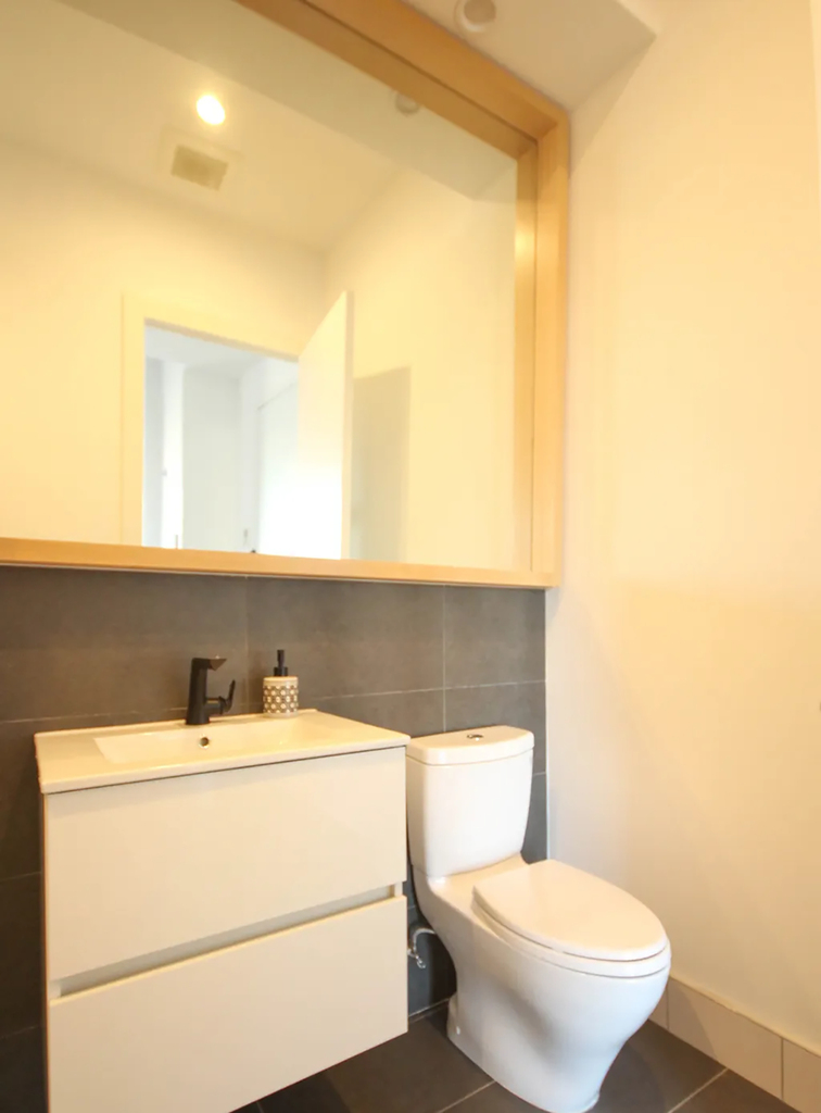 215 Freeman St #4A - Photo 9