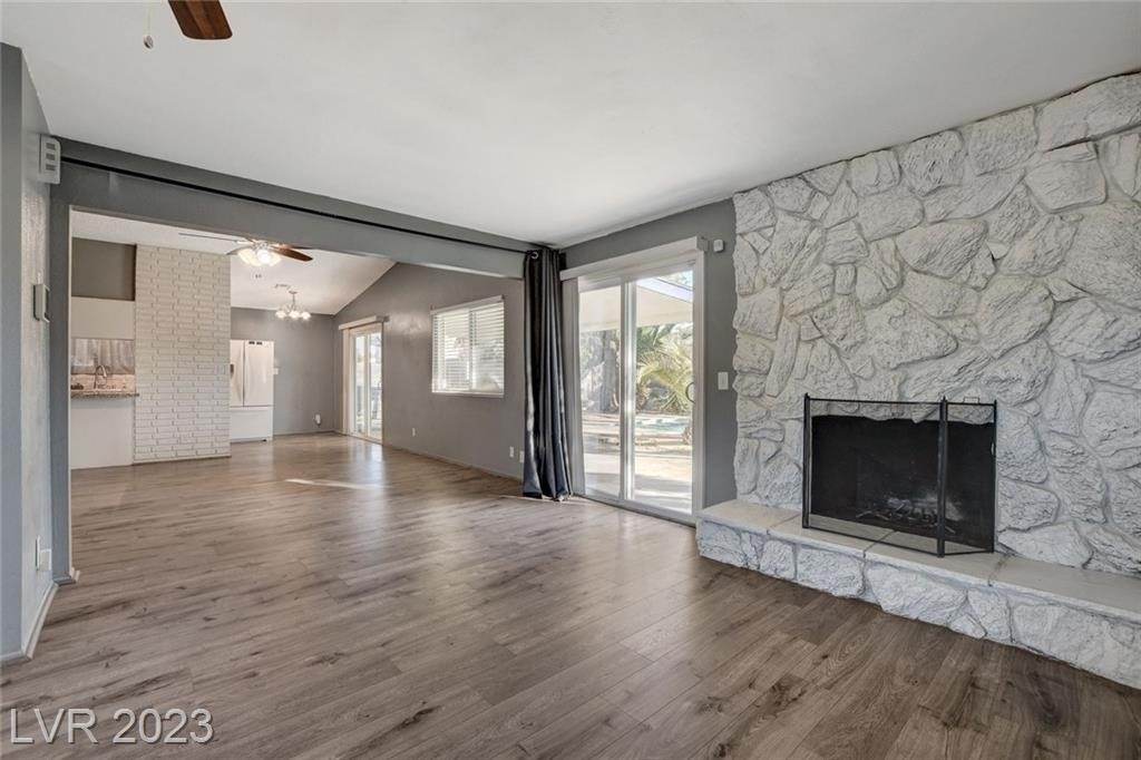 6223 Foothill Boulevard - Photo 5