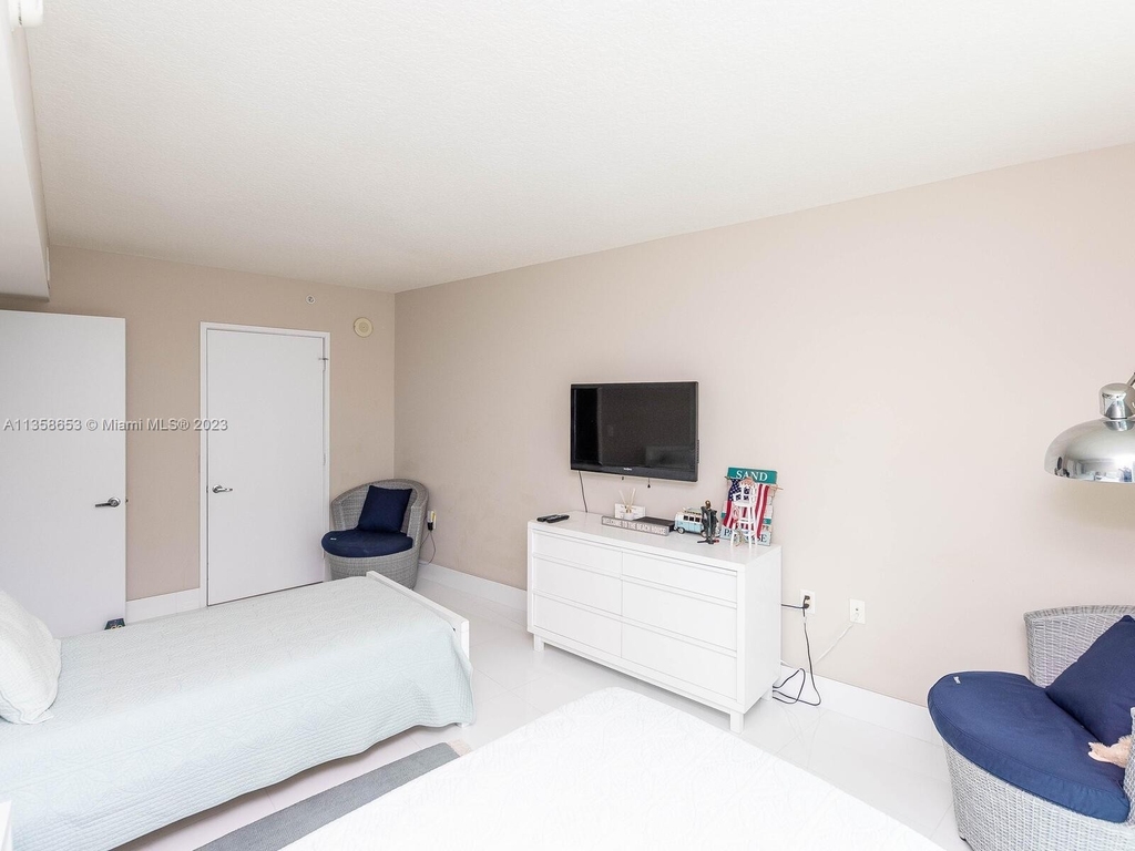 200 Sunny Isles Blvd - Photo 30