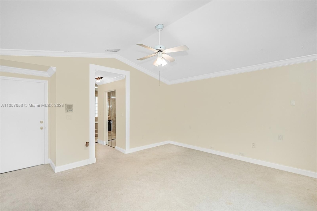 15251 Wilshire Way - Photo 13