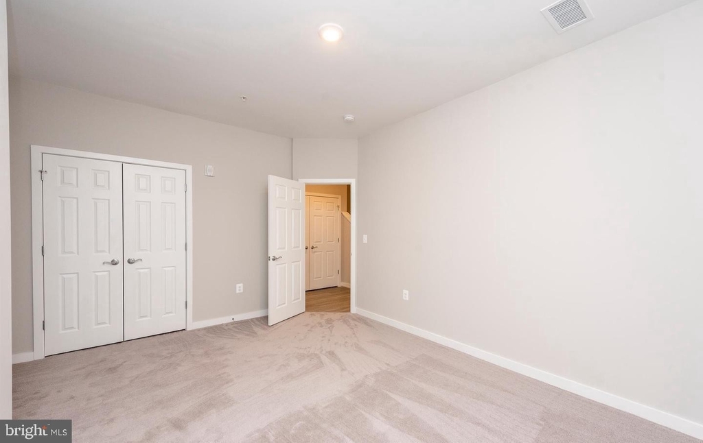 3307 Demirel Way - Photo 18