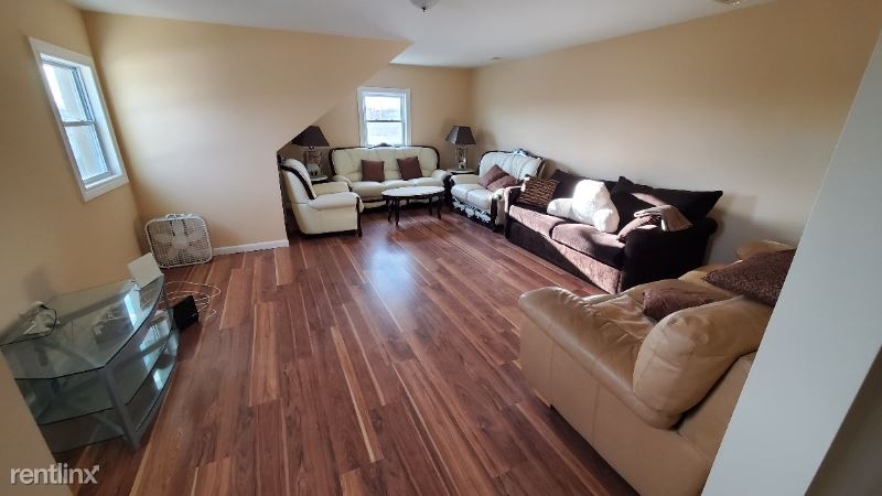 2696 Landing Avenue - Photo 6