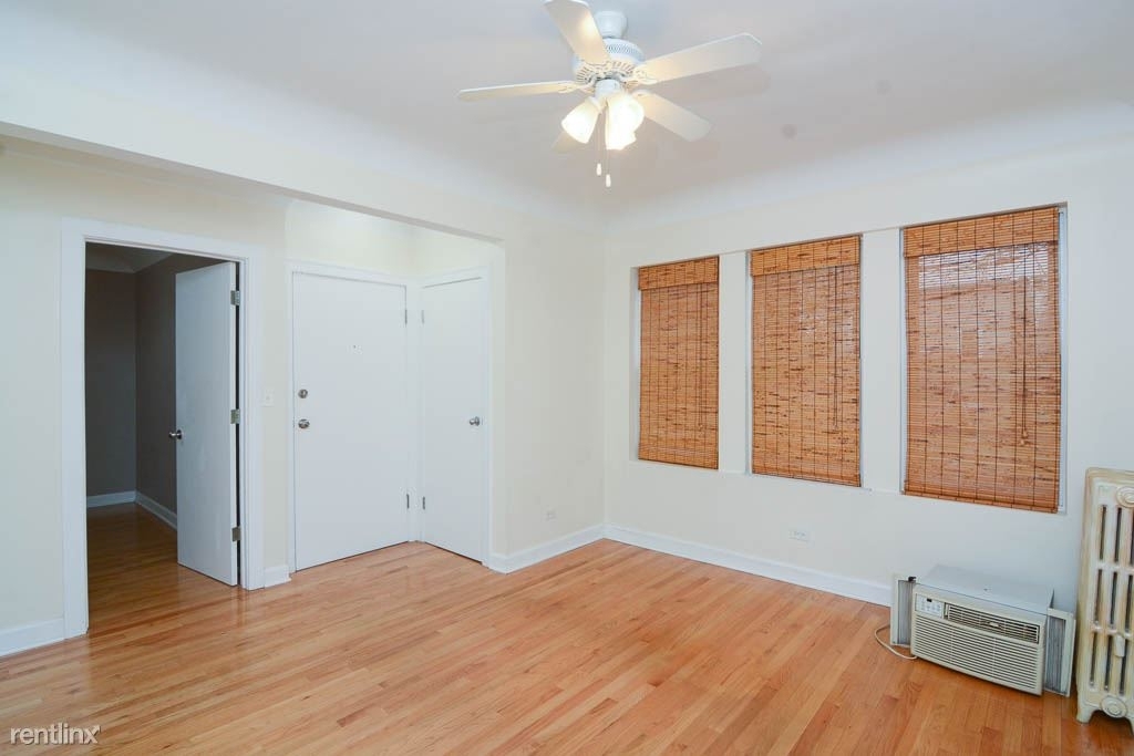 2922 N Sacramento, Unit 2 - Photo 4