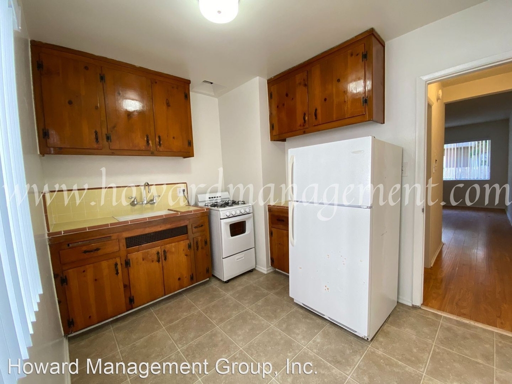 3854 Mentone Ave - Photo 9