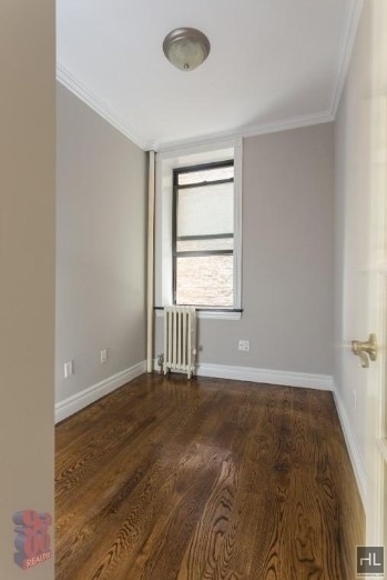 East 35th Street - Photo 2