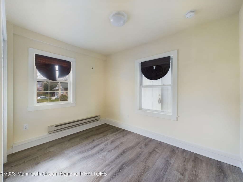 154 Vansant Avenue - Photo 6