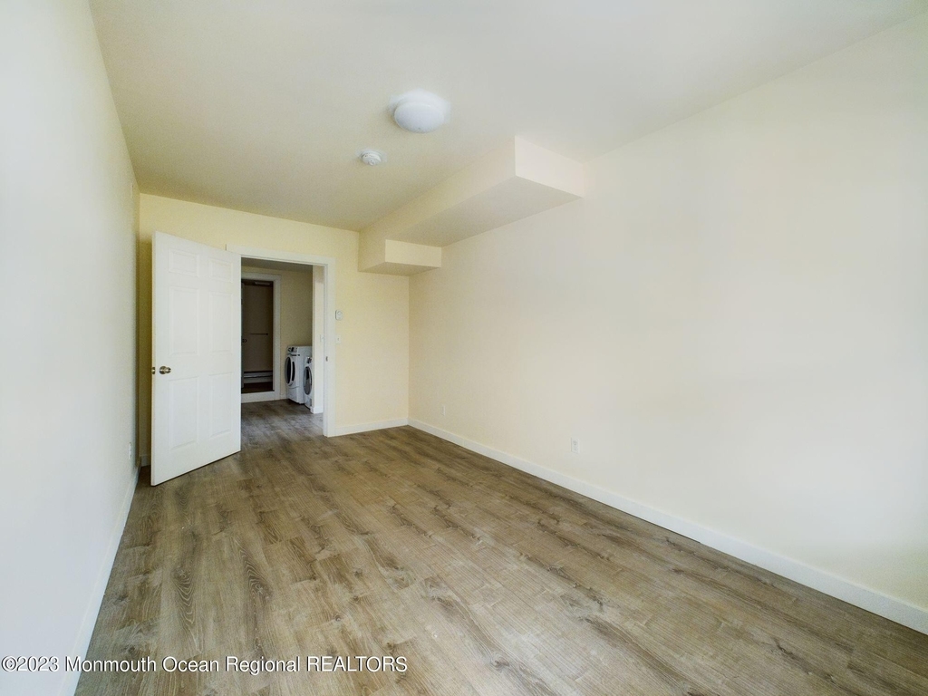 154 Vansant Avenue - Photo 15