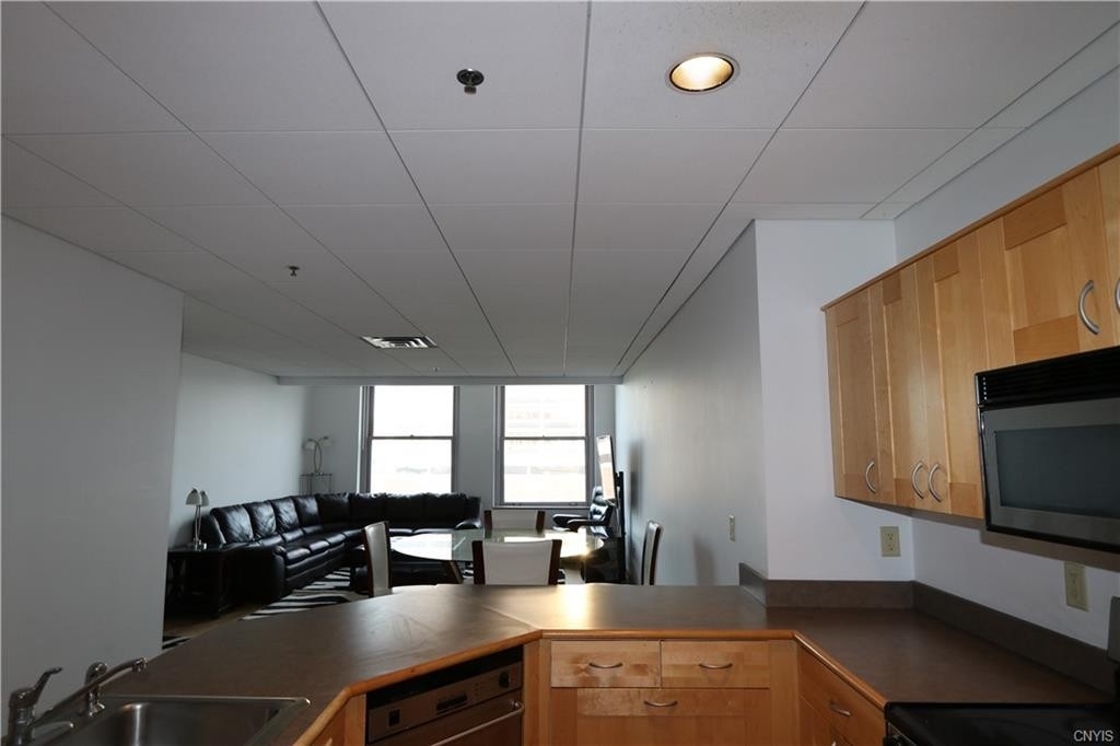 108 W Jefferson Street - Photo 7