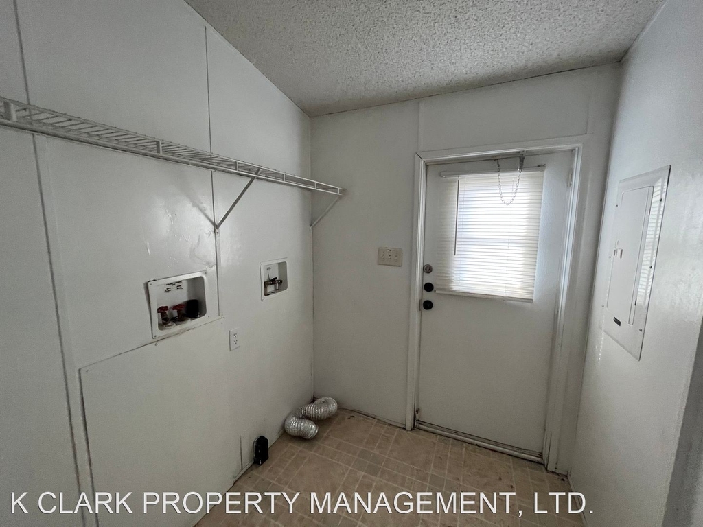 7500 Paradise Rd #16 - Photo 15