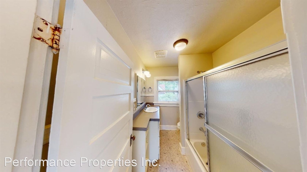 1342 Se 32nd Avenue - Photo 10