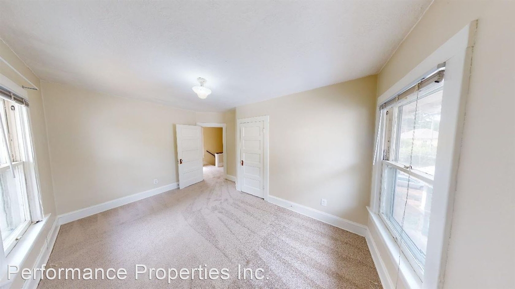 1342 Se 32nd Avenue - Photo 11