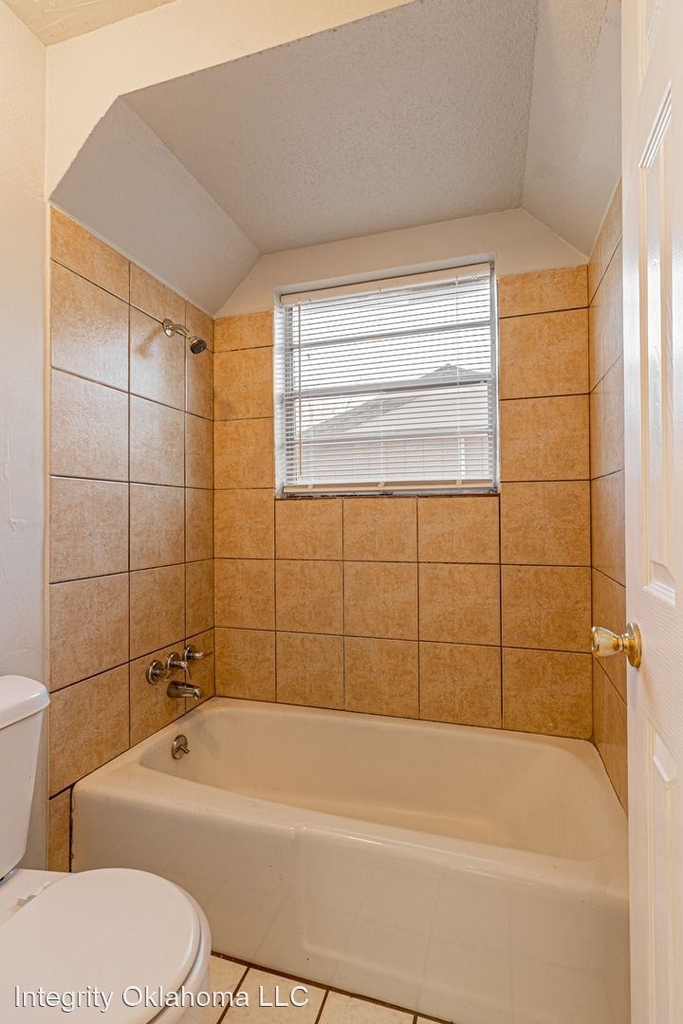 545 N. Greenvale - Photo 32