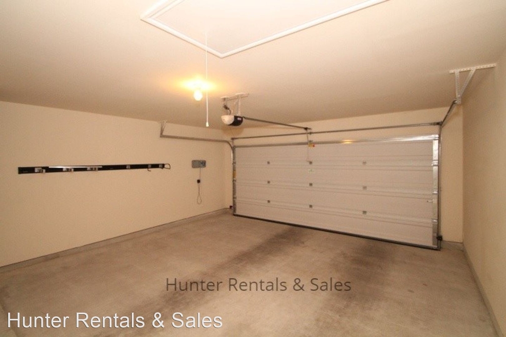 3308 Rusack Dr - Photo 1