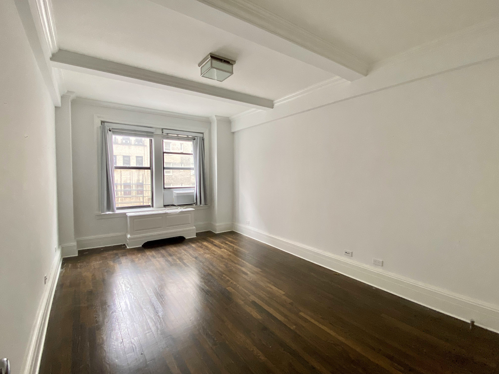 144 West 86th Street - Photo 9