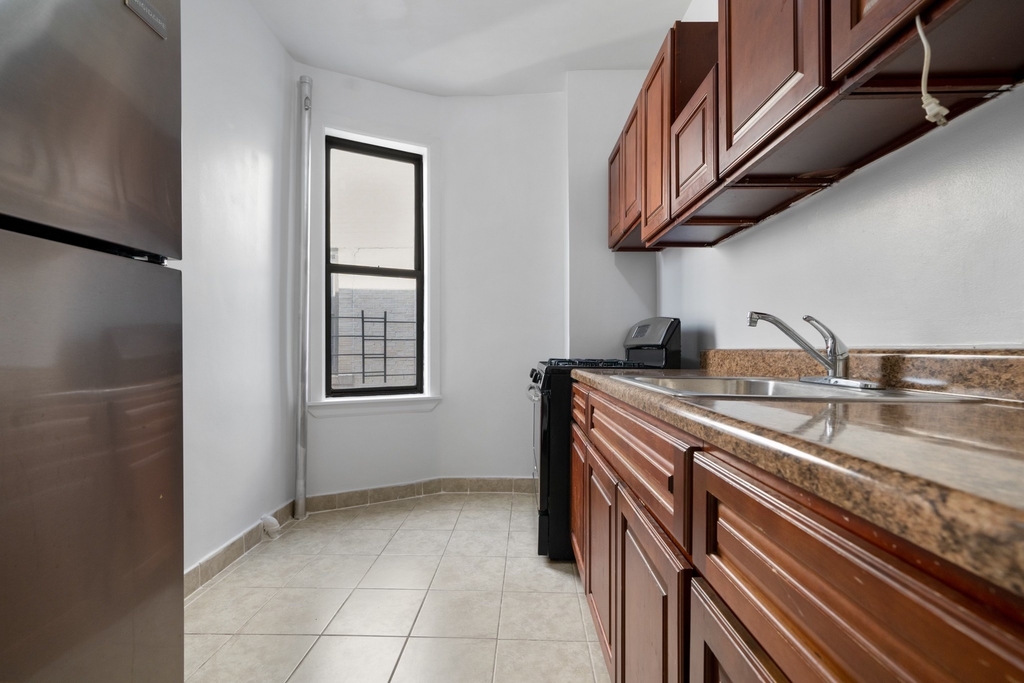 647 West 172nd Street - Photo 3