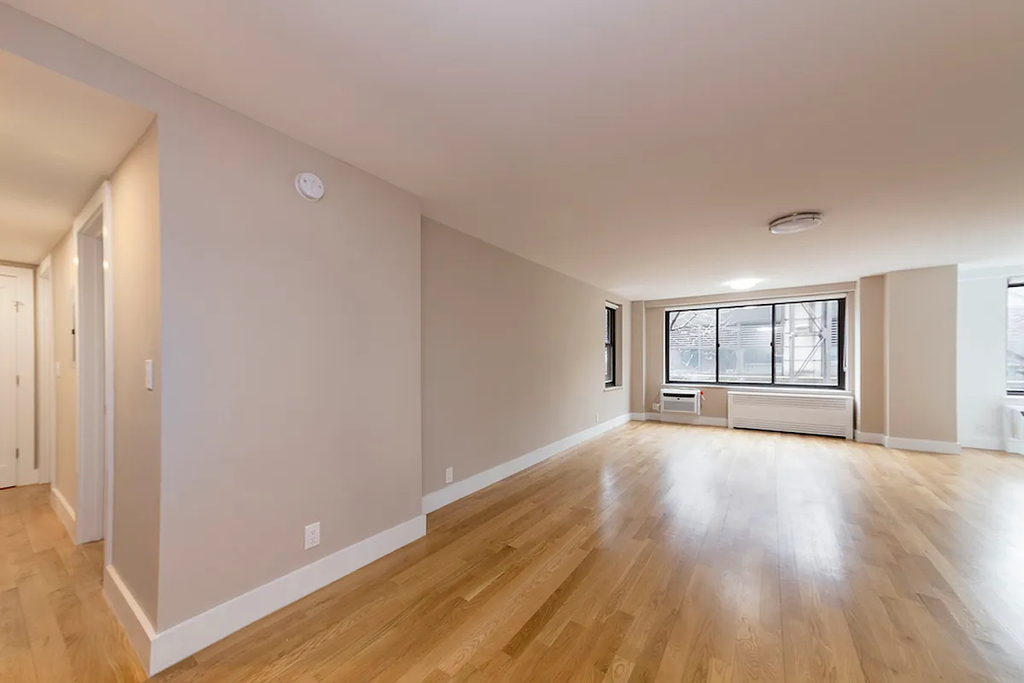 792 Columbus Avenue - Photo 2