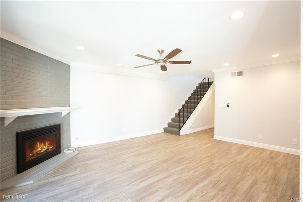 1741 Tustin Ave # 27 - Photo 8