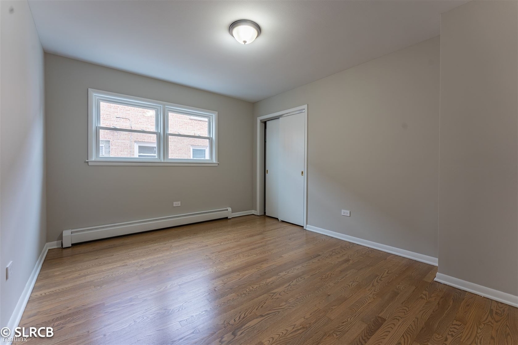 8531 W Berwyn Ave Unit 1 - Photo 17