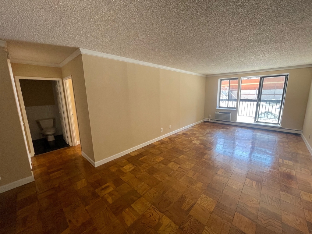 140-16 34th Avenue - Photo 2