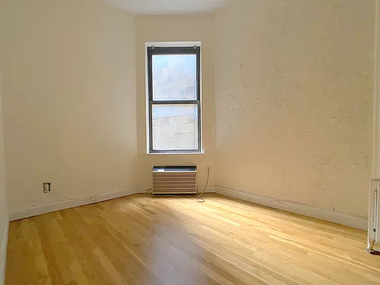 137 West 67th Street - Photo 7