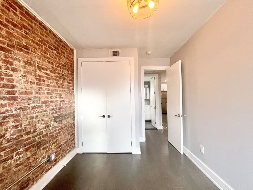 1760 Nostrand Avenue - Photo 8