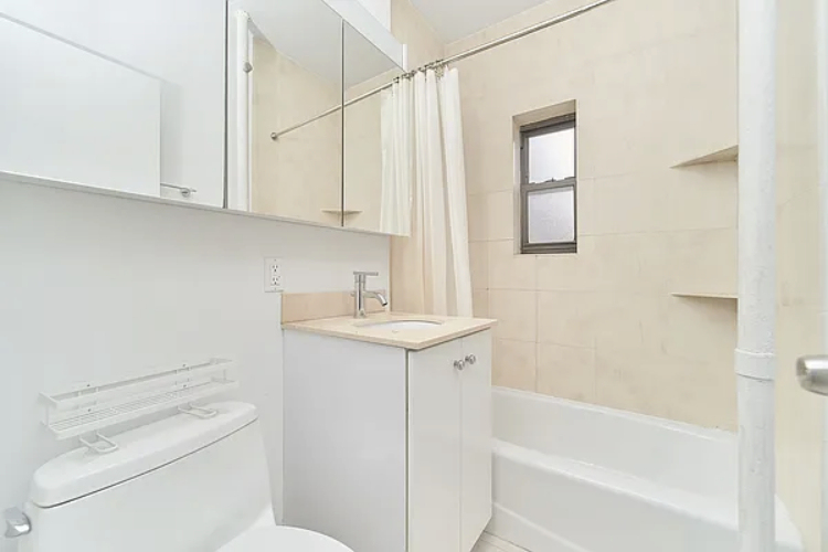 120 East 4th Street - Photo 5