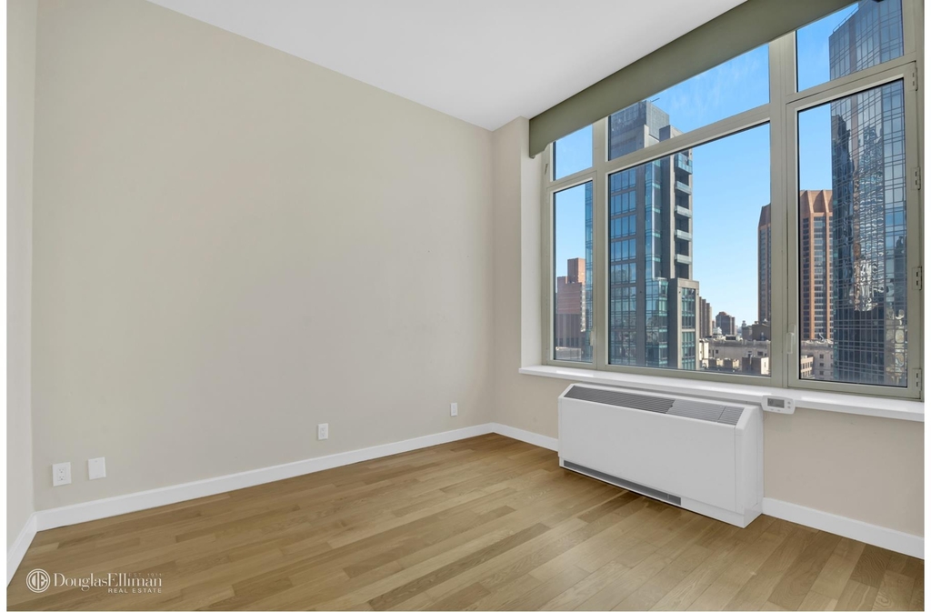 325 Fifth Ave - Photo 11
