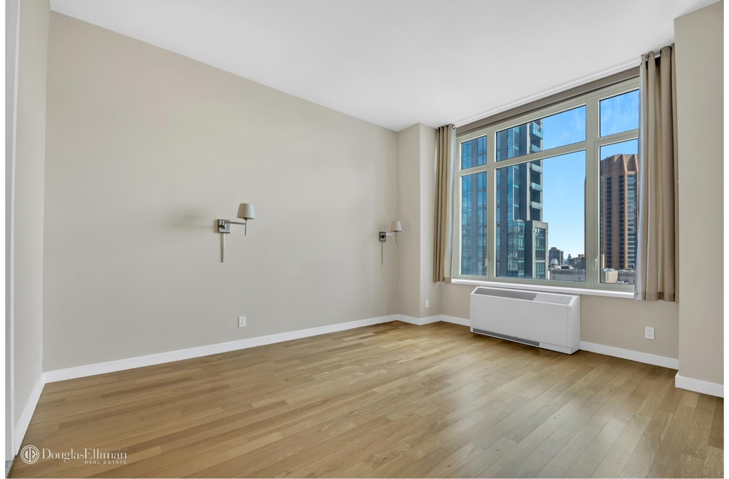 325 Fifth Ave - Photo 12