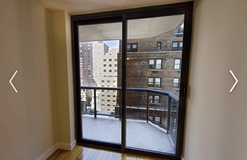 West 48th Street - Photo 1