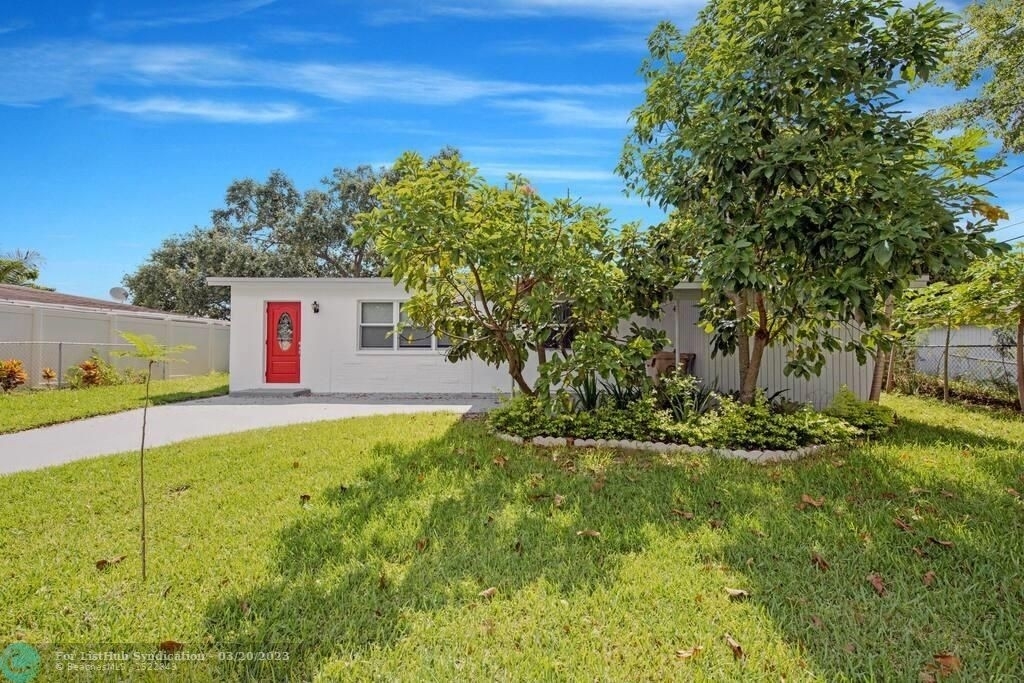 3800 Sw 55th Ave - Photo 1