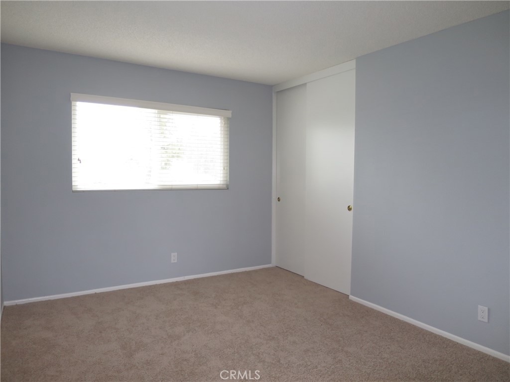 2502 E Garfield Avenue - Photo 6