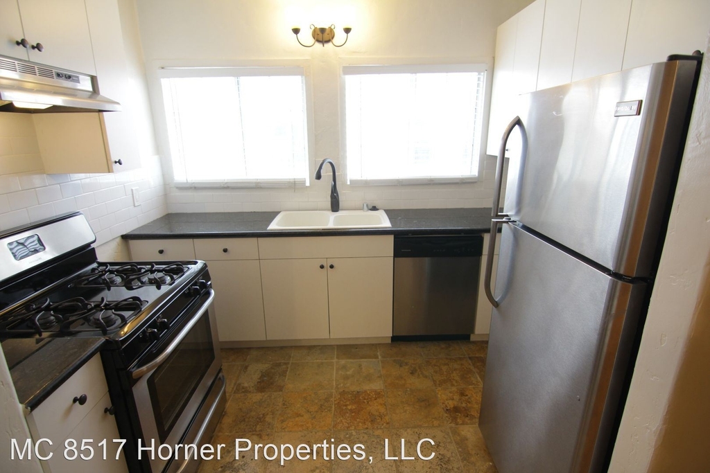 8517 Horner Street - Photo 3