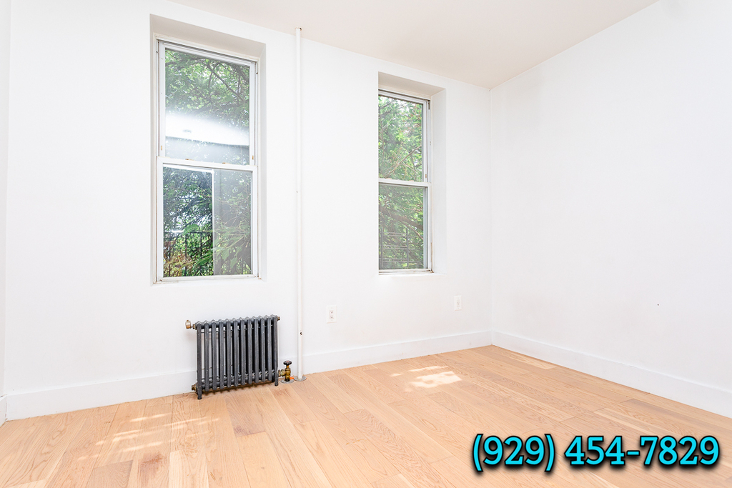 788 Madison Street - Photo 6